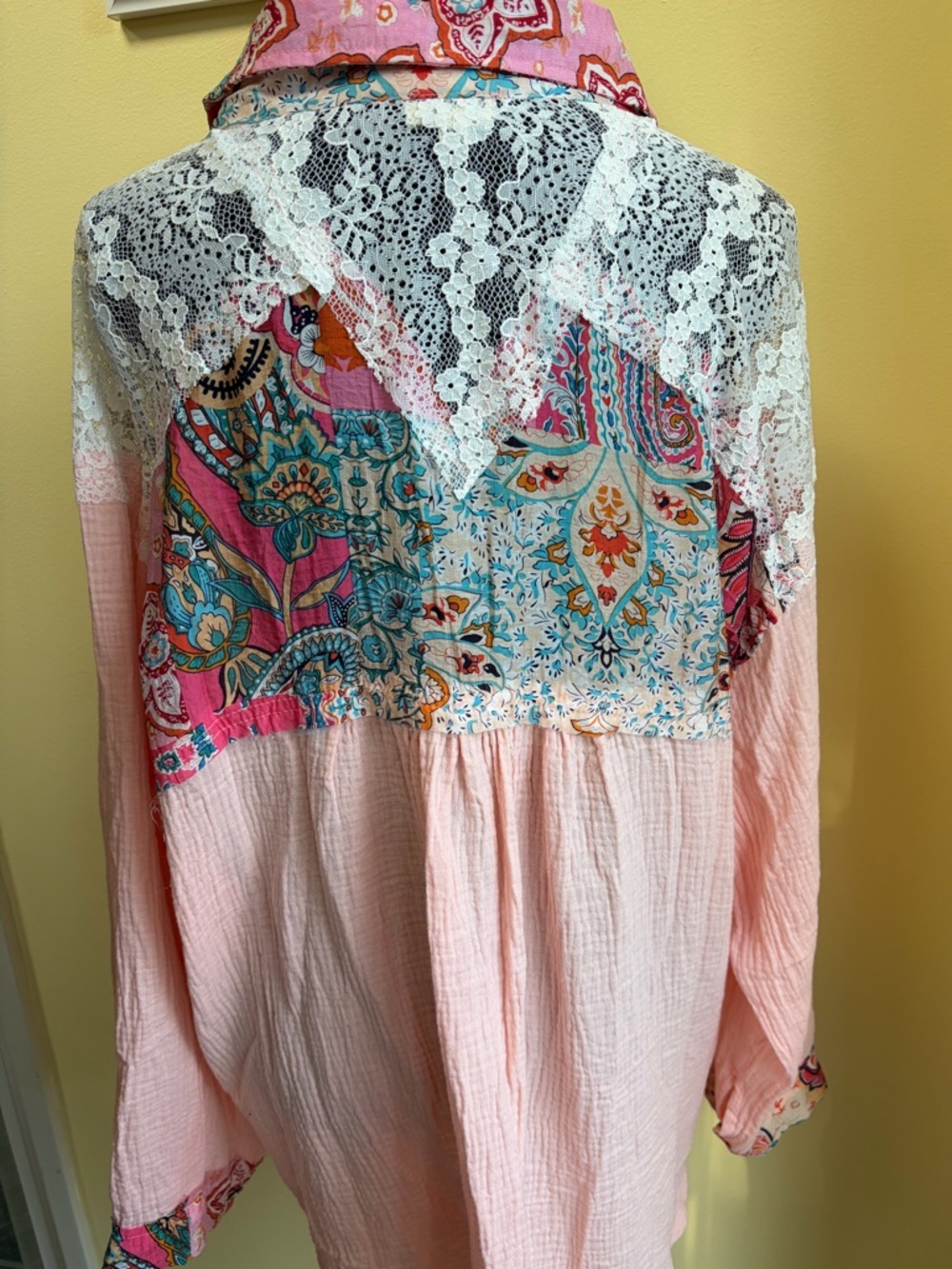 POL Pink Lace Mixed-Print Button Down Shirt - Picture 2 of 4